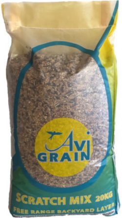 Avigrain Scratch Mix 20kg at Buckhams General Produce