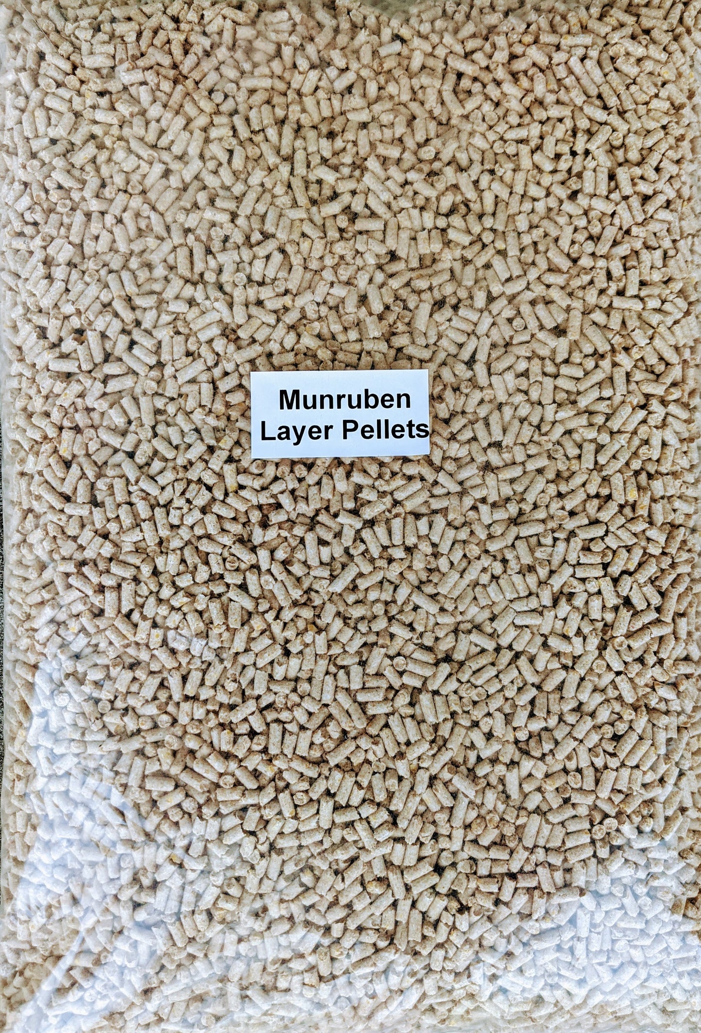 Munruben Layer Pellets 4kg at Buckhams General Produce