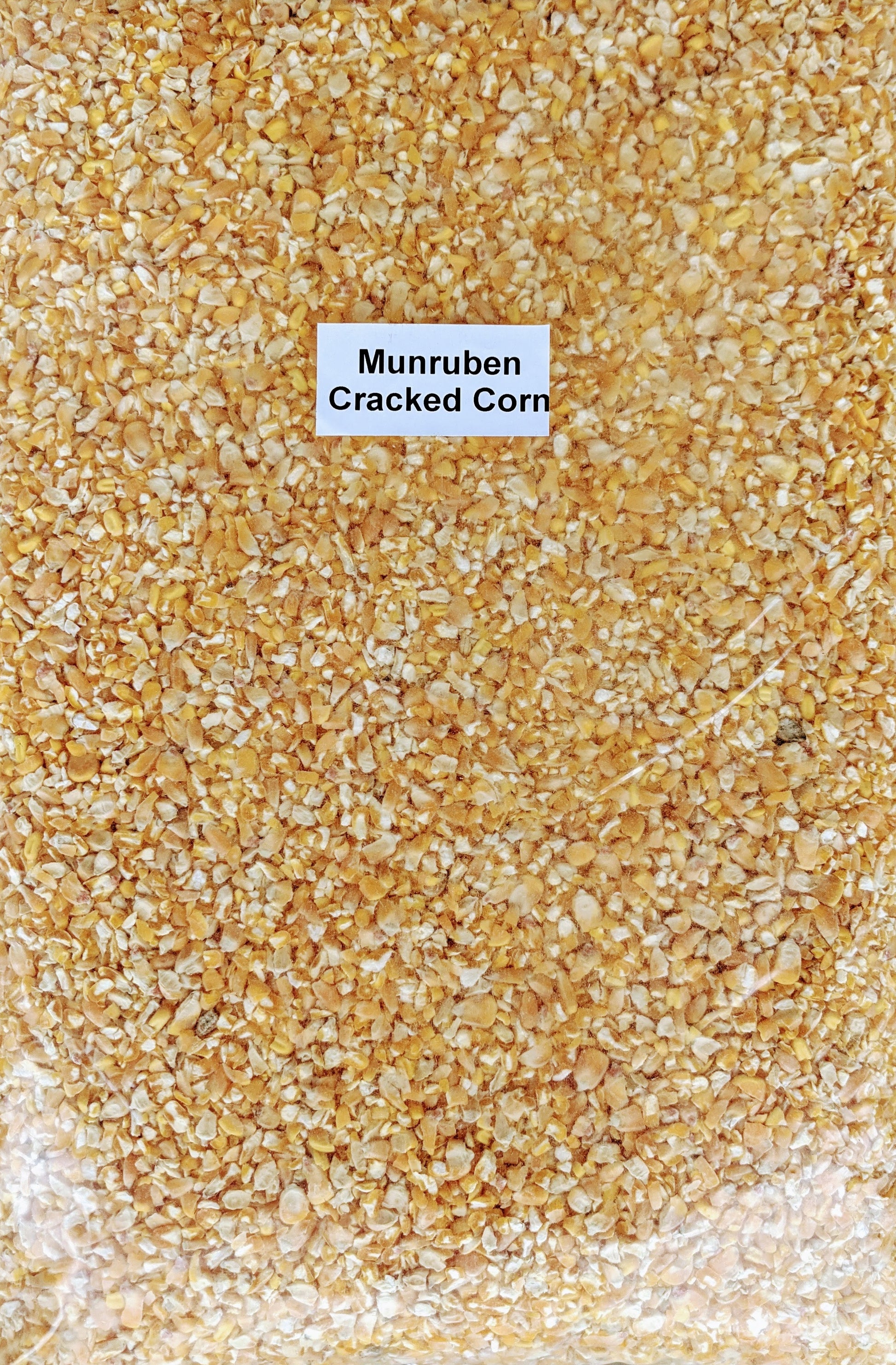Munruben Cracked Corn 4kg at Buckhams General Produce
